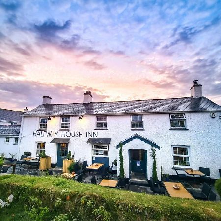 Halfway House Inn ウェイドブリッジ エクステリア 写真